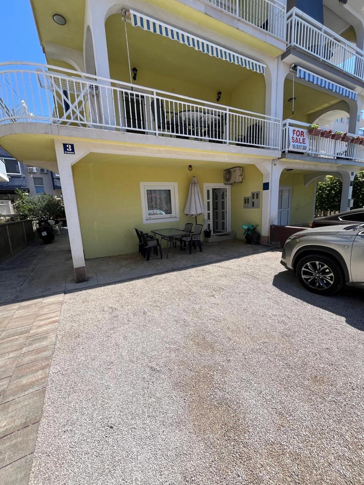 Apartmani Andrej Vodice Exterior foto